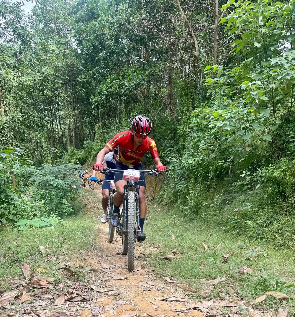 Nỗ lực tấn công bất thành của Phạm Lê Xuân Lộc Nỗ lực tấn công bất thành của Phạm Lê Xuân Lộc