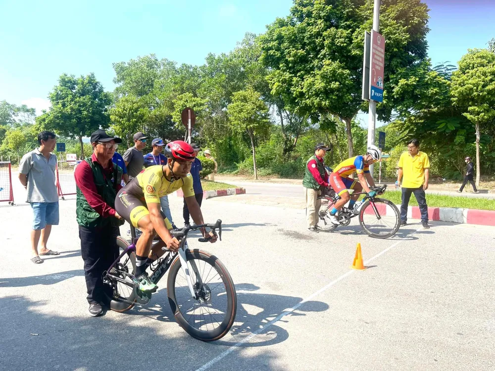 Cuộc so tài giữa Lê Nguyệt Minh và Trần Tuấn Kiệt luôn hấp dẫn