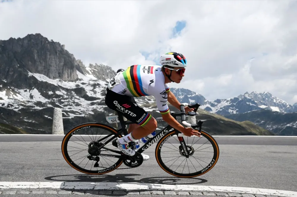 Remco Evenepoel là tay đua khá toàn diện