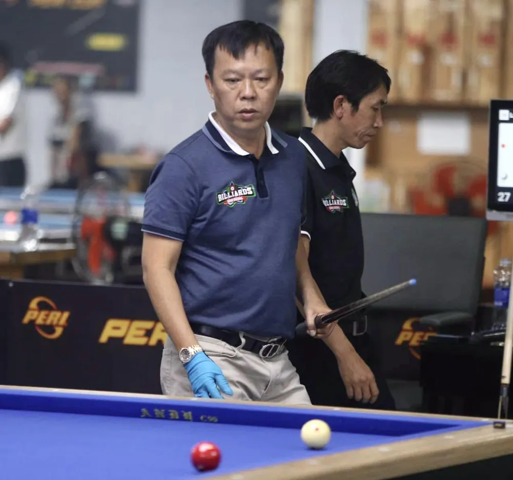 Nỗ lực bất thành của hai cơ thủ U65 Việt Nam ở giải Billiards World Cup Seoul 2023 ảnh 1