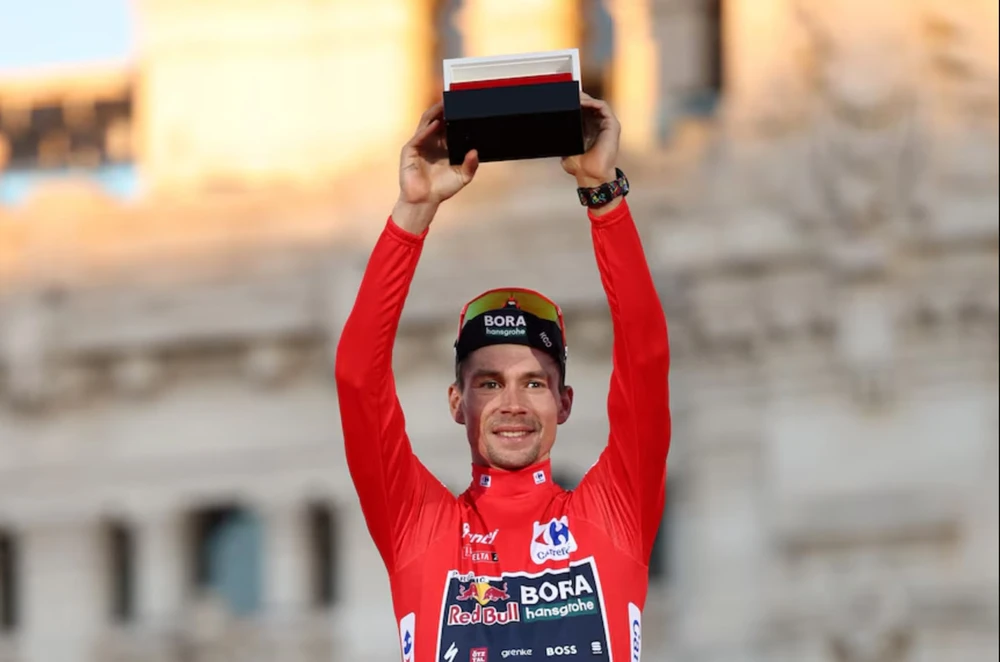 Primoz Roglic từng 4 lần đăng quang Vuelta a Espana