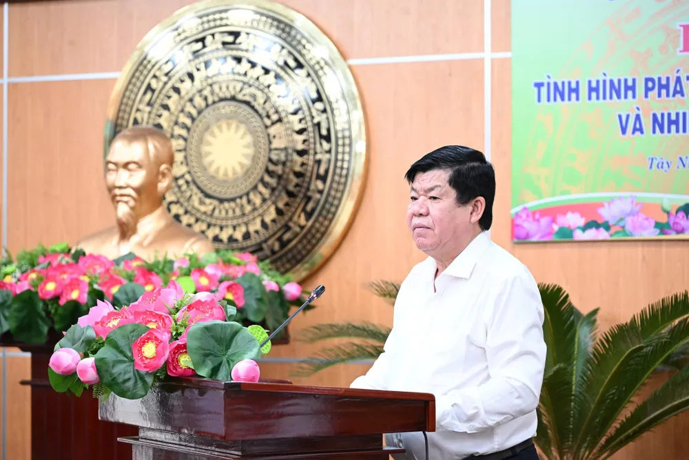 Ông Trần Văn Tươi, Phó Giám đốc Sở Tài chính tỉnh Tây Ninh thông tin về tình hình phát triển kinh tế địa phương pho GD so tai chinh Tay Ninh.jpg