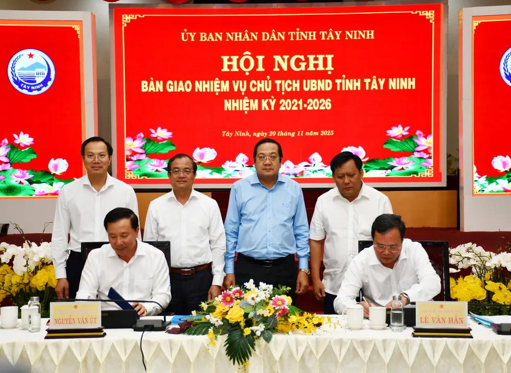 tay ninh 2.jpg