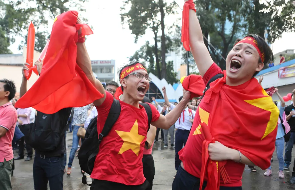 Cả nước vỡ òa trước kỳ tích của U23 Việt Nam ảnh 4