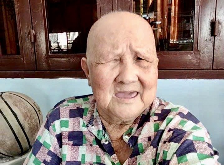 郑香亟需社会帮助。