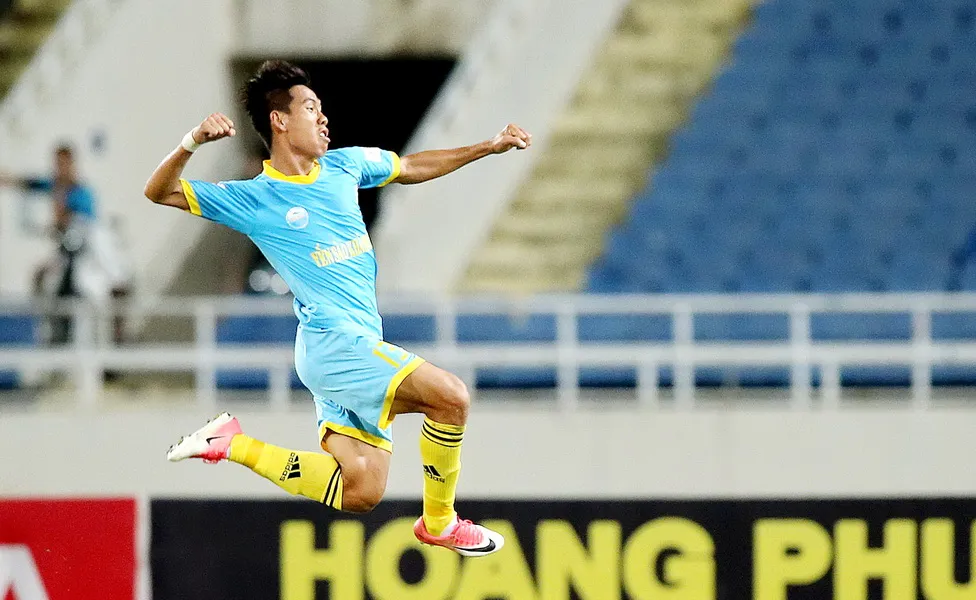 Tường thuật vòng 23 V-League 2017: Thanh Hóa giành lại ngôi đầu bảng ảnh 1 Tường thuật vòng 23 V-League 2017: Thanh Hóa giành lại ngôi đầu bảng ảnh 1