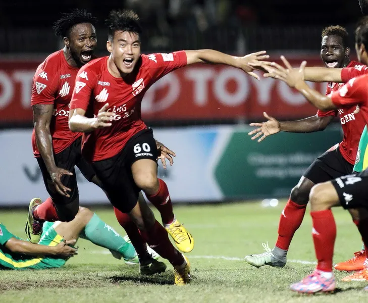 Long An lần thứ hai xuống hạng Nhất ảnh 1