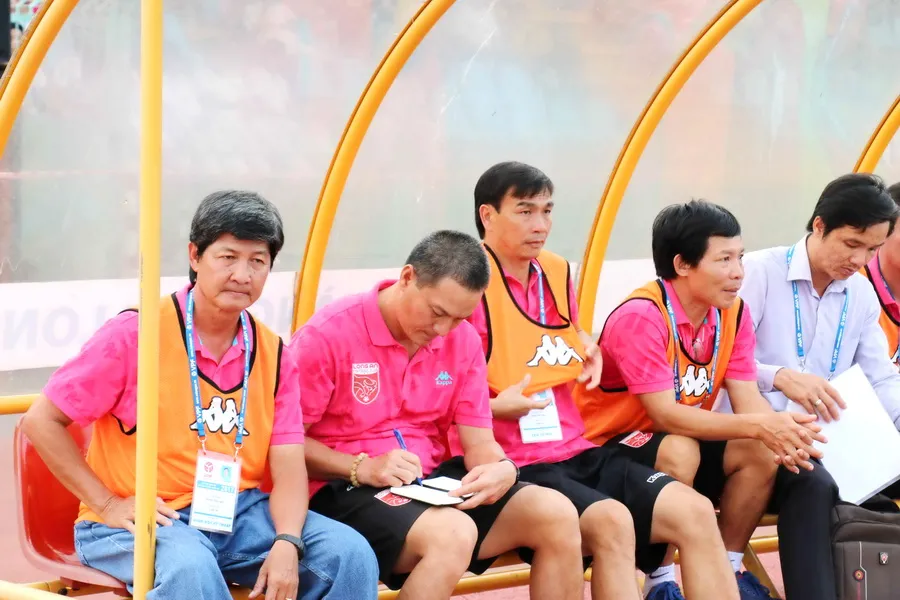 Long An lần thứ hai xuống hạng Nhất ảnh 4