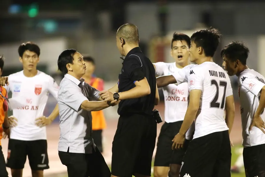 Long An lần thứ hai xuống hạng Nhất ảnh 3