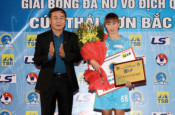 Đội TPHCM I bảo vệ thành công ngôi Hậu ảnh 3