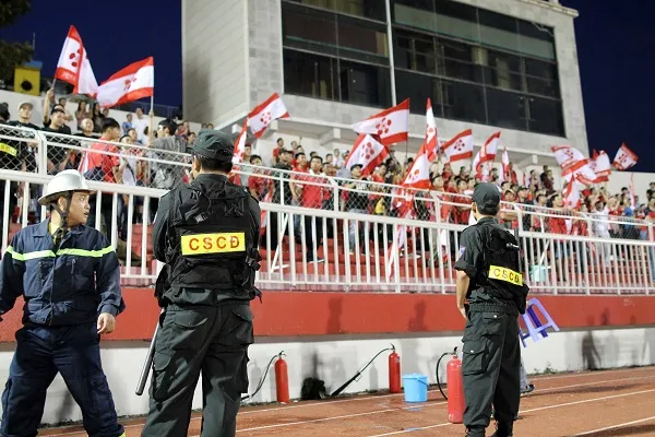 Vòng 6 Nuti Cafe V-League 2018: Trận thua đau của CLB TPHCM ảnh 1