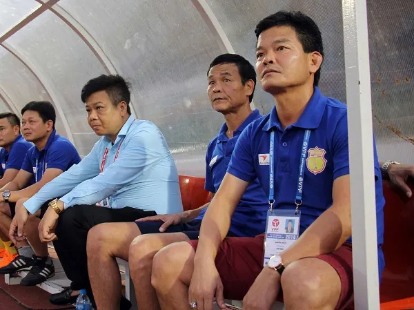 Nuti Cafe V-League 2018: Báo động cho 2 đội bóng TPHCM ảnh 1