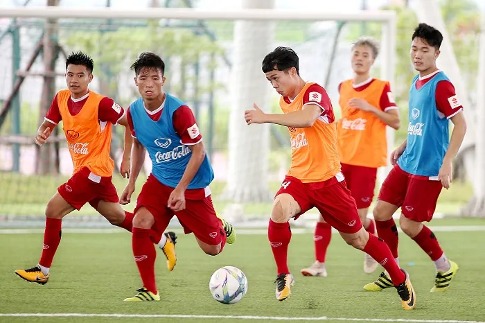 HLV Park Hang Seo nắn gân truyền thông trước thềm ASIAD 2018 ảnh 2 HLV Park Hang Seo nắn gân truyền thông trước thềm ASIAD 2018 ảnh 2
