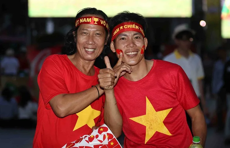 Malaysia - Việt Nam 2-2: Hai tiền vệ trung tâm lập công ảnh 8