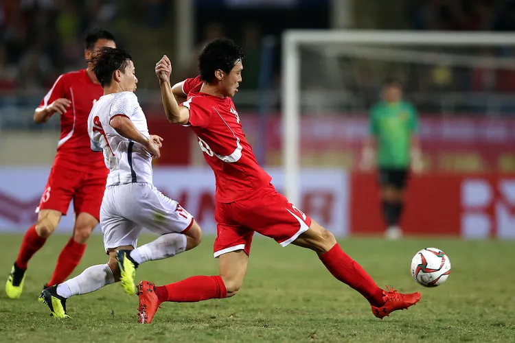 Việt Nam - CHDCND Triều Tiên 1-1: Chủ nhà bị gỡ hoà từ tình huống cố định ảnh 3