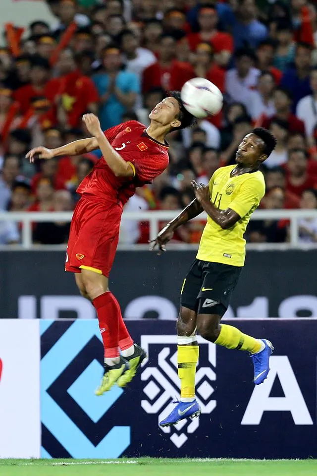 Đoàn Văn Hậu là cầu thủ trẻ thứ ba ở Asian Cup 2019 ảnh 1