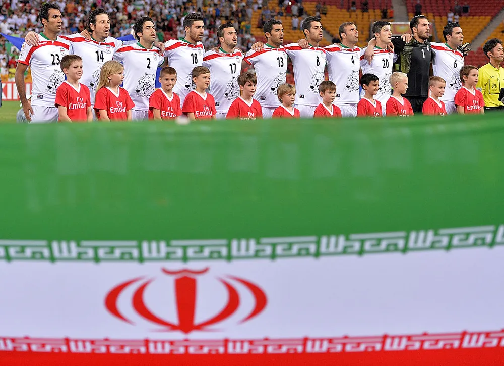Cầu thủ Iran và chuyện nghĩa vụ quân sự