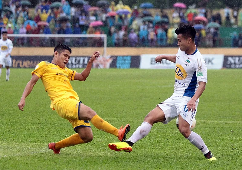 Chuẩn bị cho mùa bóng 2019: Im ắng&nbsp;HA.GL ảnh 1