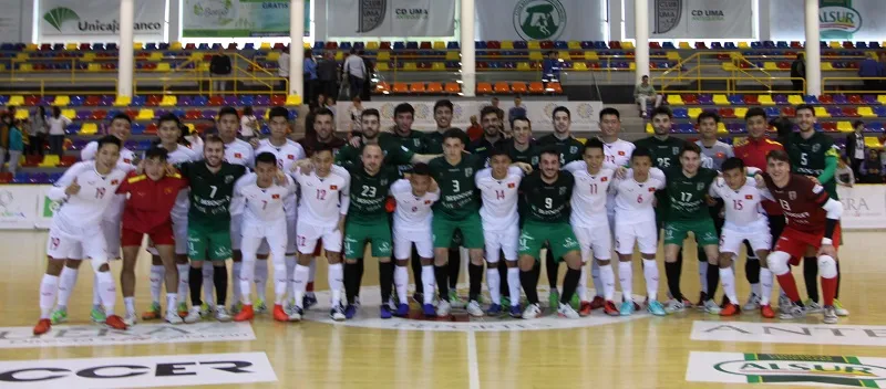 Đội tuyển futsal Việt Nam thua CLB UMA Antequera 4-5 ảnh 1 Đội tuyển futsal Việt Nam thua CLB UMA Antequera 4-5 ảnh 1
