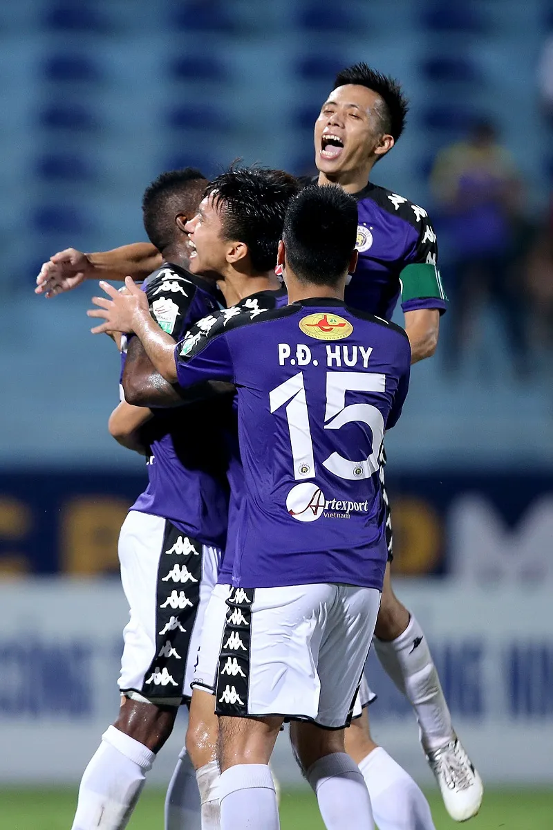 Viettel - Hà Nội 0-2: Hà Nội áp sát ngôi đầu ảnh 2