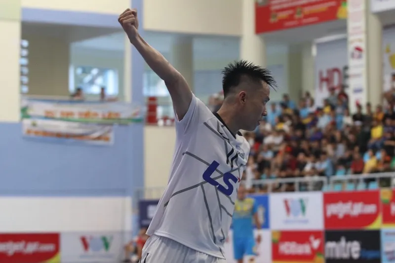 Thái Sơn Nam thắng Sanna Khánh Hòa trong trận “đinh” của vòng 4 ảnh 1