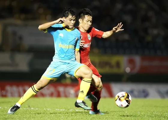 Vòng 12 V-League 2019: Níu kéo! ảnh 1