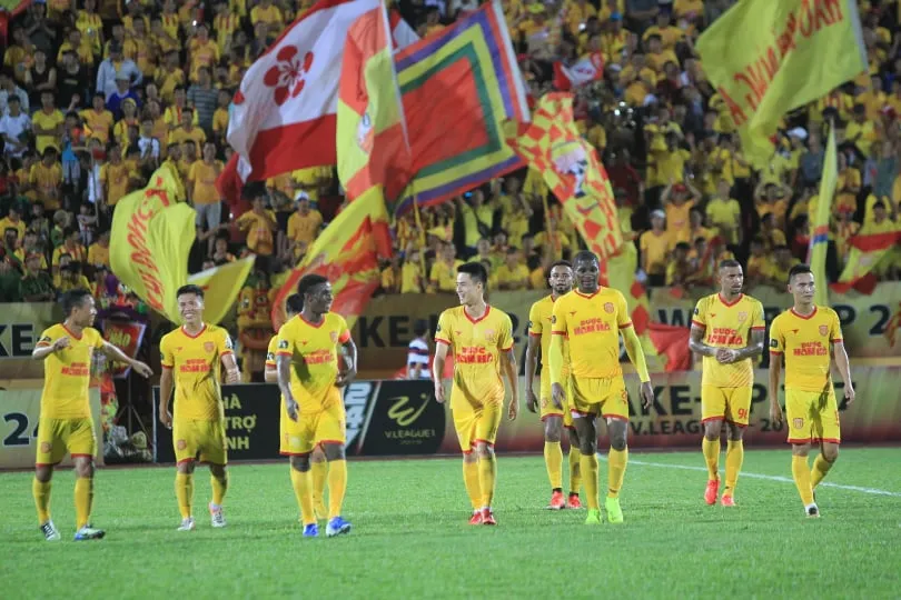 Nam Định giành trọn 3 điểm trên sân Thiên Trường ảnh 1