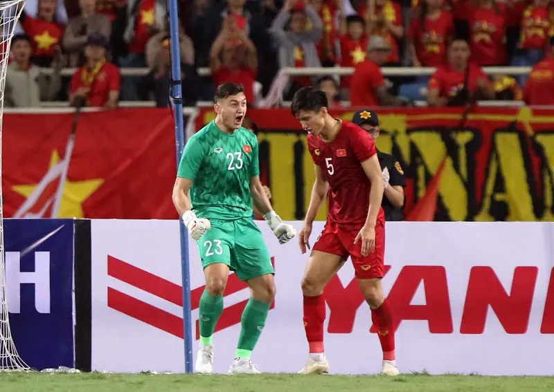 Những hình ảnh đáng nhớ qua trận Việt Nam - Thái Lan ảnh 7