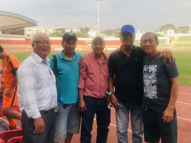 Tết Canh Tý ấm áp với các cựu cầu thủ TPHCM có hoàn cảnh khó khăn ảnh 3