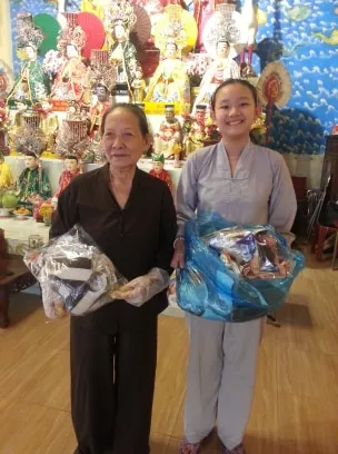 CĐV TPHCM chung tay với cộng đồng đẩy lùi đại dịch Covid-19 ảnh 1