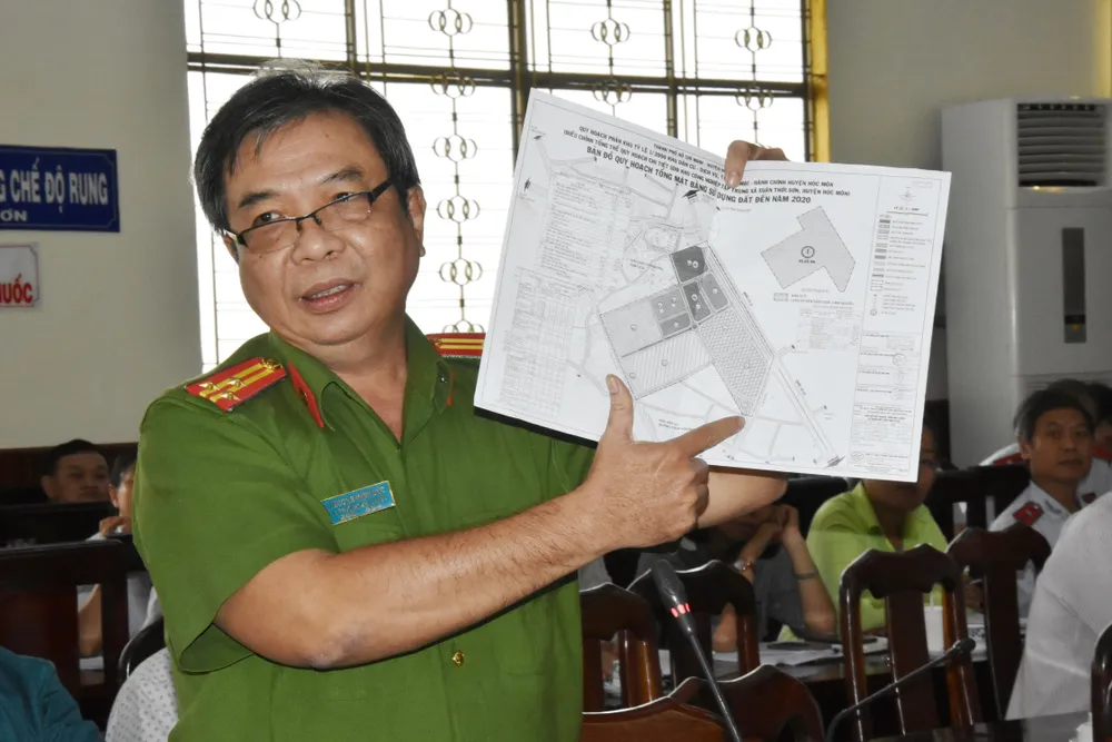 Trên 50 cán bộ công chức huyện Hóc Môn bị kỷ luật vì sai phạm trong lĩnh vực đất đai, xây dựng ảnh 2