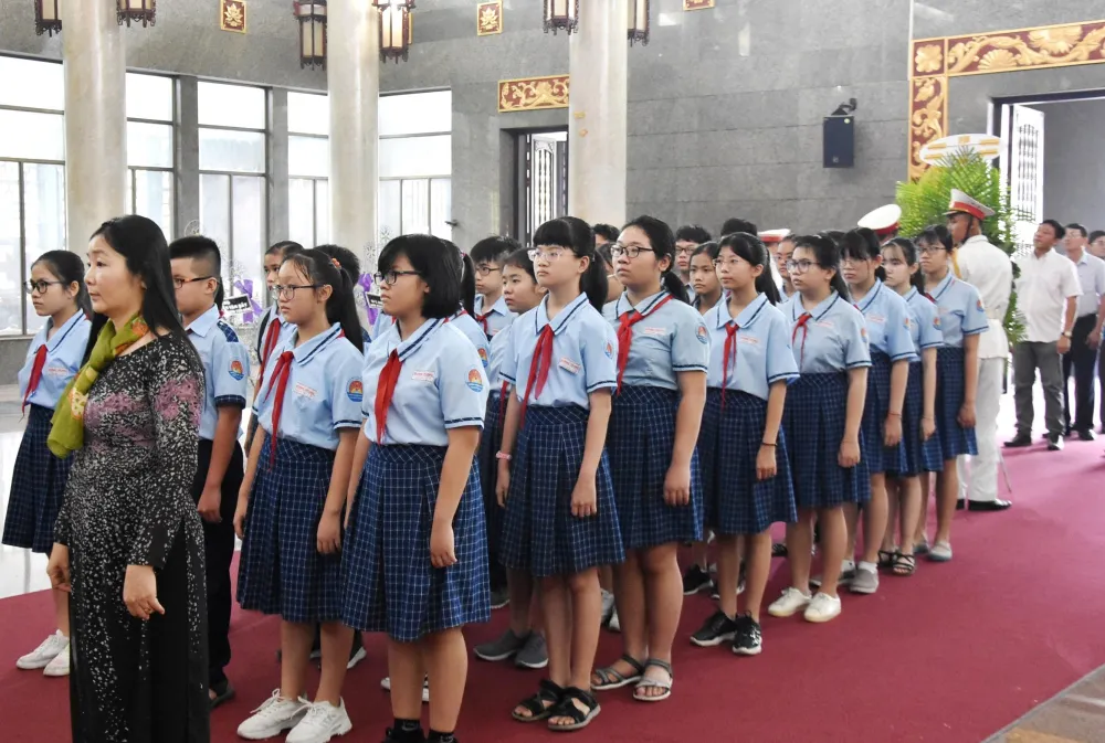 Lễ viếng phi công huyền thoại Nguyễn Văn Bảy ảnh 12