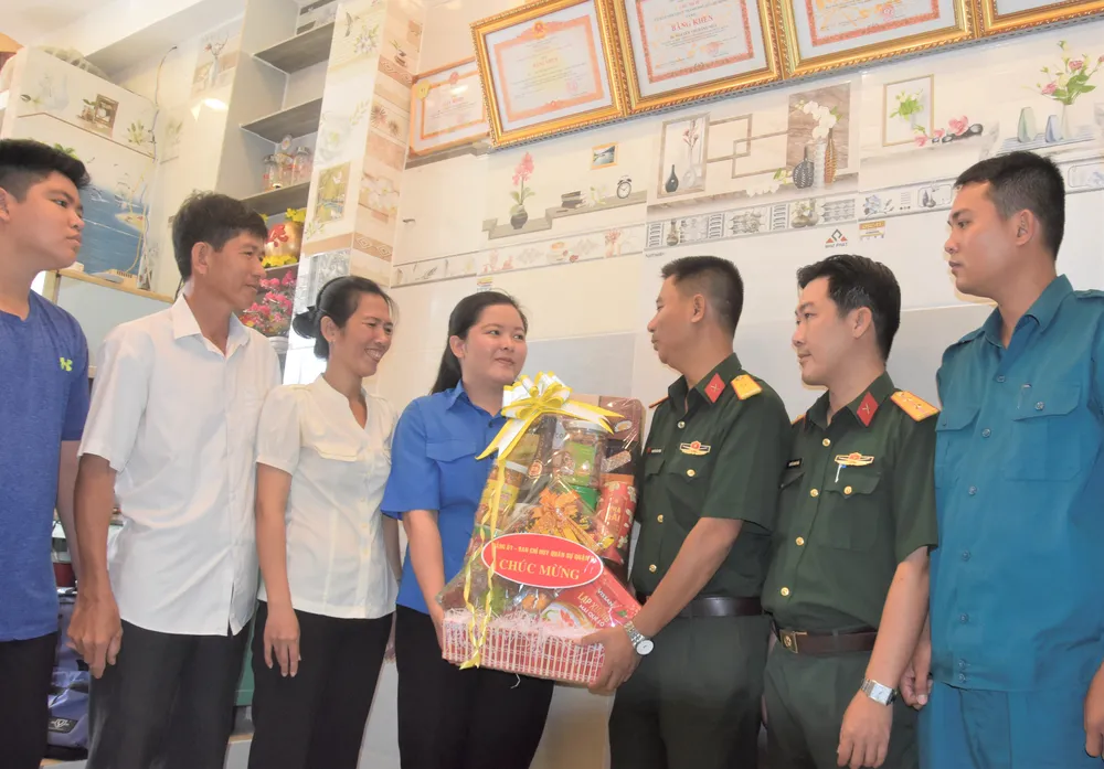 TPHCM gọi 4.459 công dân nhập ngũ ảnh 3 TPHCM gọi 4.459 công dân nhập ngũ ảnh 3