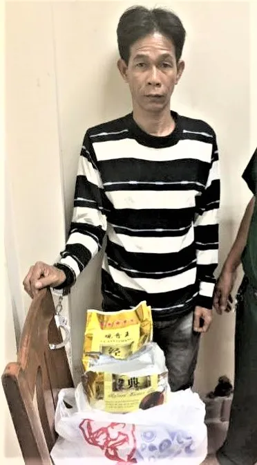 Bắt giữ vụ khai thác cát lậu trên biển Cần Giờ  ảnh 1