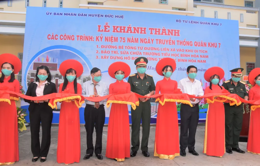 Quân khu 7 đầu tư trên 5,5 tỷ đồng xây dựng công trình đền ơn đáp nghĩa ảnh 2 Quân khu 7 đầu tư trên 5,5 tỷ đồng xây dựng công trình đền ơn đáp nghĩa ảnh 2