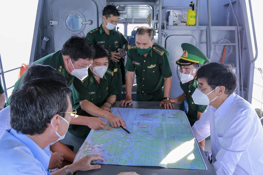 Huyện Cần Giờ tăng cường các giải pháp bảo vệ, mở rộng “vùng xanh” ảnh 1