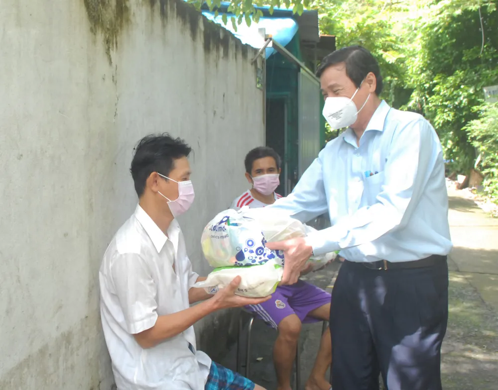 Phó Chủ tịch UBND TPHCM Dương Anh Đức: Mong bà con yên tâm ở nhà, đồng lòng cùng thành phố chống dịch  ảnh 3