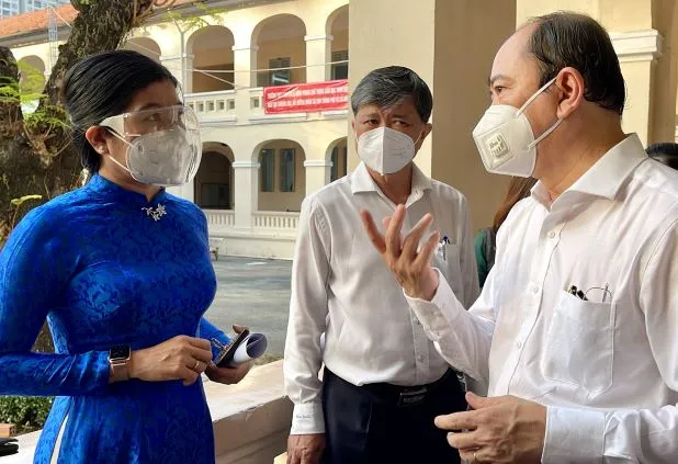 TPHCM: Sinh viên, học sinh trở lại trường học trực tiếp ảnh 5