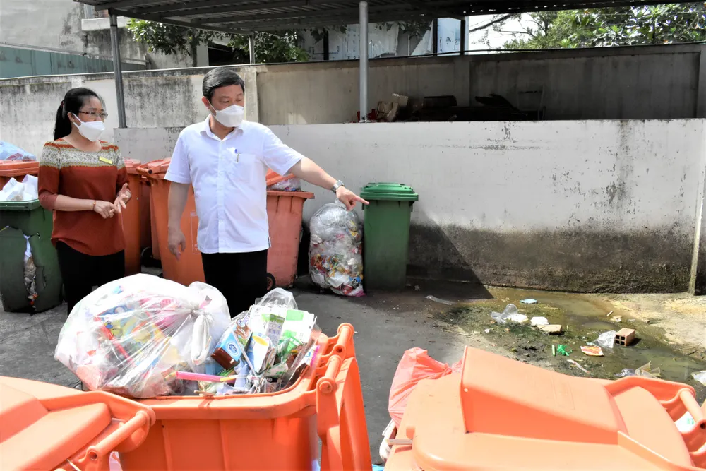 Phòng chống dịch sốt xuất huyết: Người dân còn chủ quan, lơ là ảnh 2