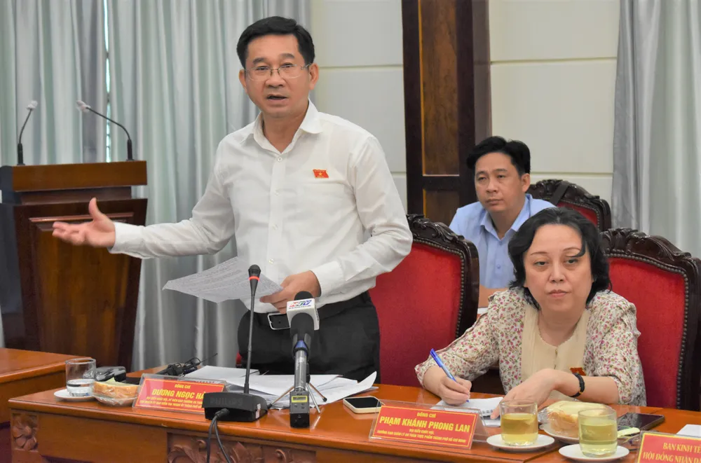 Xã hội hóa y tế để mọi người cùng được chăm sóc tốt ảnh 2