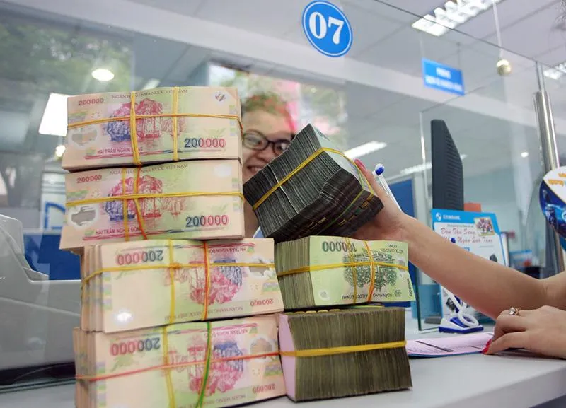 TPHCM đã hoàn thành 70% dự toán thu ngân sách năm 2021 bất chấp ảnh hưởng nặng nề của dịch Covid-19.