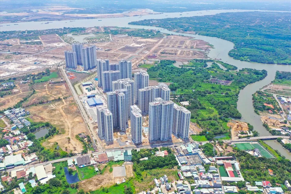Bất động sản tồn kho giảm mạnh sau dịch