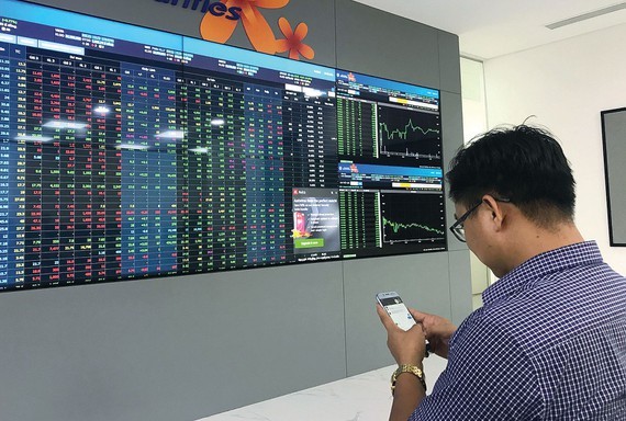 Stock market receives positive breeze