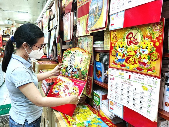 Calendar market of 2022 faces tension ảnh 1 Calendar market of 2022 faces tension ảnh 1