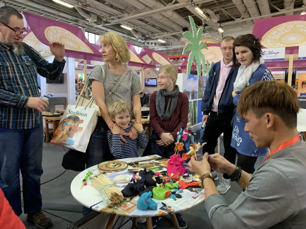 Sở Du lịch TPHCM giới thiệu Lễ hội Áo dài tại WTM London 2019 ảnh 3