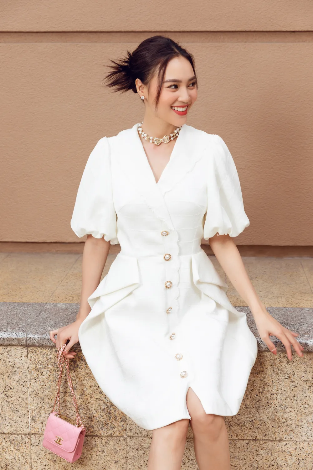 Ninh Dương Lan Ngọc gợi ý loạt váy diện dạo phố trong tiết trời se lạnh dịp cuối năm ở TPHCM ảnh 2