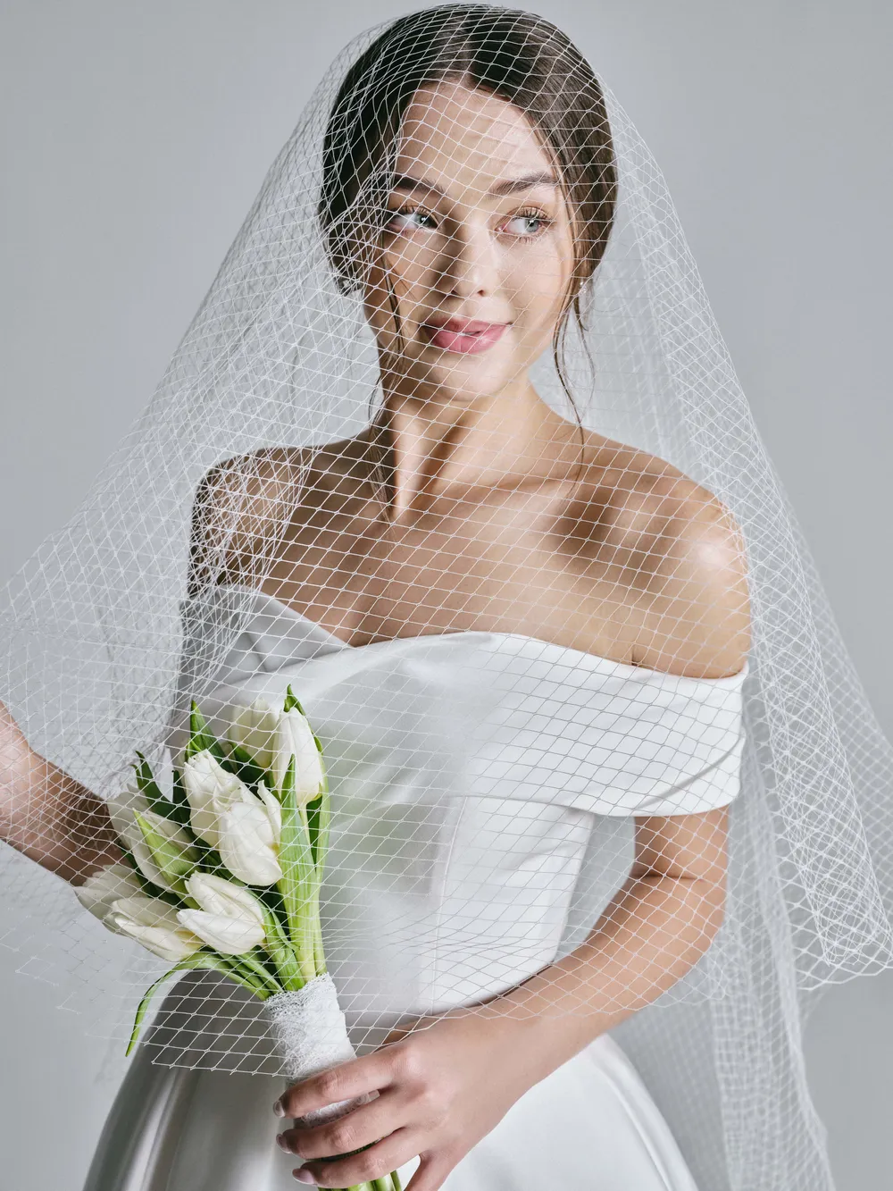 Lê Thanh Hòa ra mắt bộ sưu tập váy cưới  ảnh 2