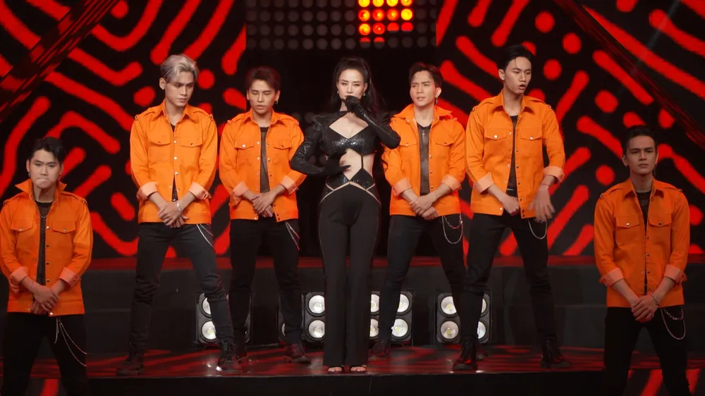 Lễ hội Ánh sáng 2022 đưa khán giả đến với 3 sân khấu ảo hoành tráng ảnh 4