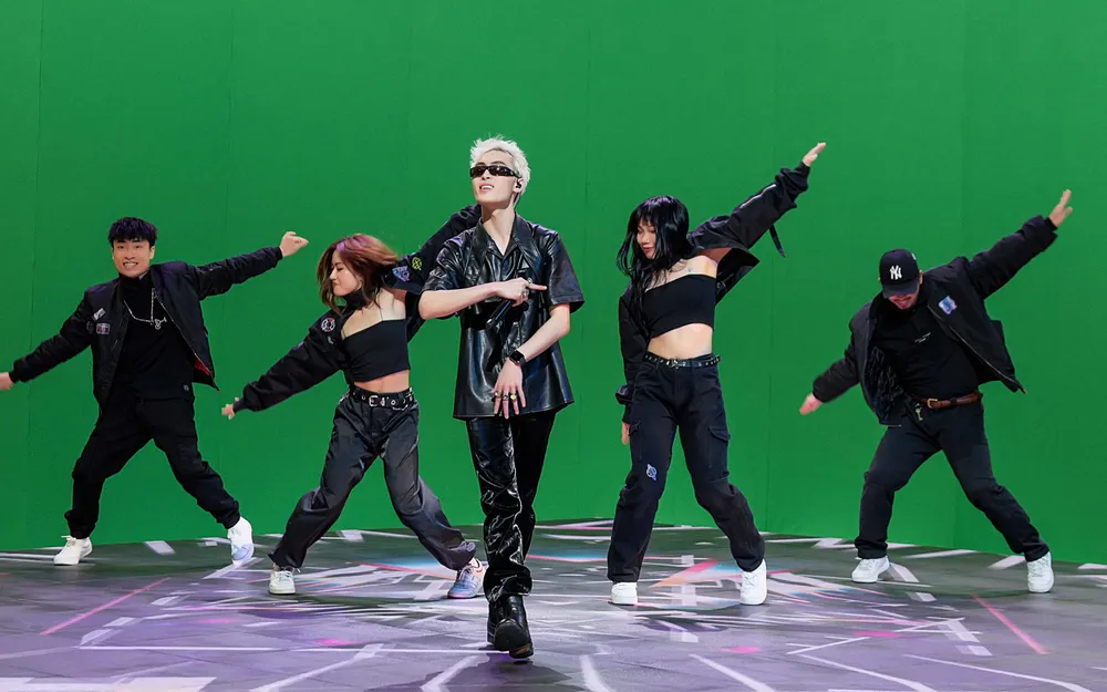 Lễ hội Ánh sáng 2022 đưa khán giả đến với 3 sân khấu ảo hoành tráng ảnh 13