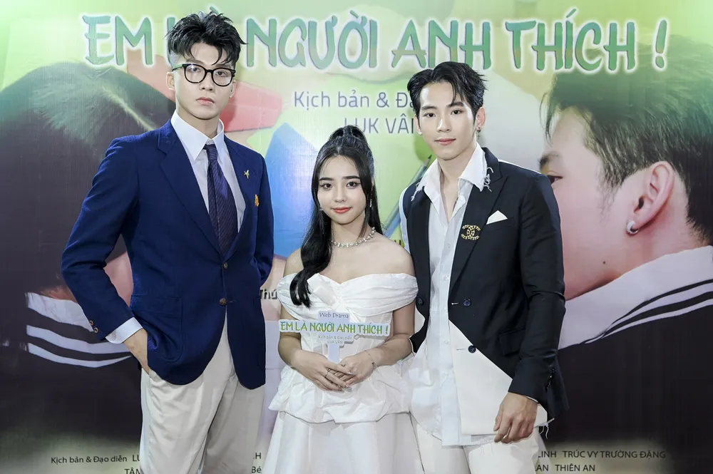 Đạo diễn Luk Vân ra mắt phim chủ đề con nhà giàu “Em là người anh thích” ảnh 1